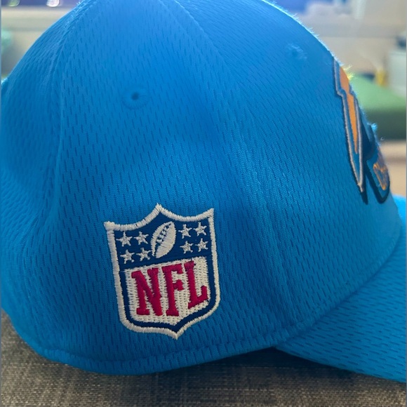 Los Angeles Chargers AFC cap. S/M - Picture 3 of 7